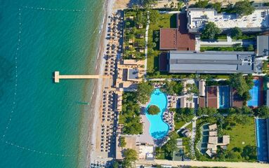 Balmy Beach Resort Kemer Deluxe Standart Oda Kısmi Deniz Manzaralı