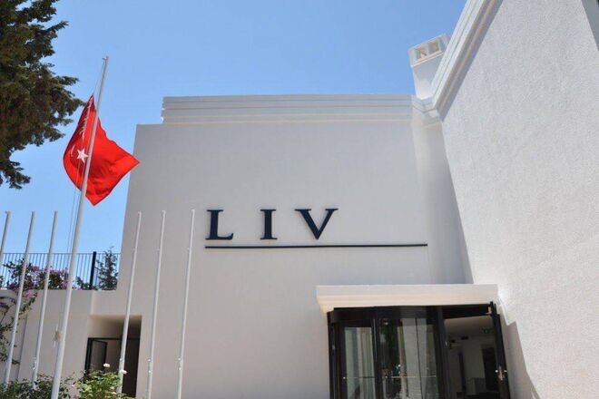 Liv Hotel