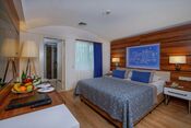 Limak Atlantis De Luxe Hotel & Resort Aile Odası