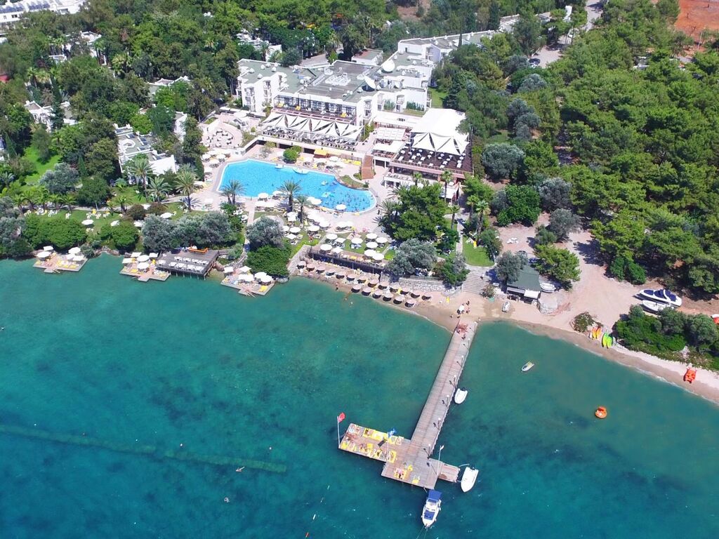 DoubleTree By Hilton Bodrum Işıl Club Resort