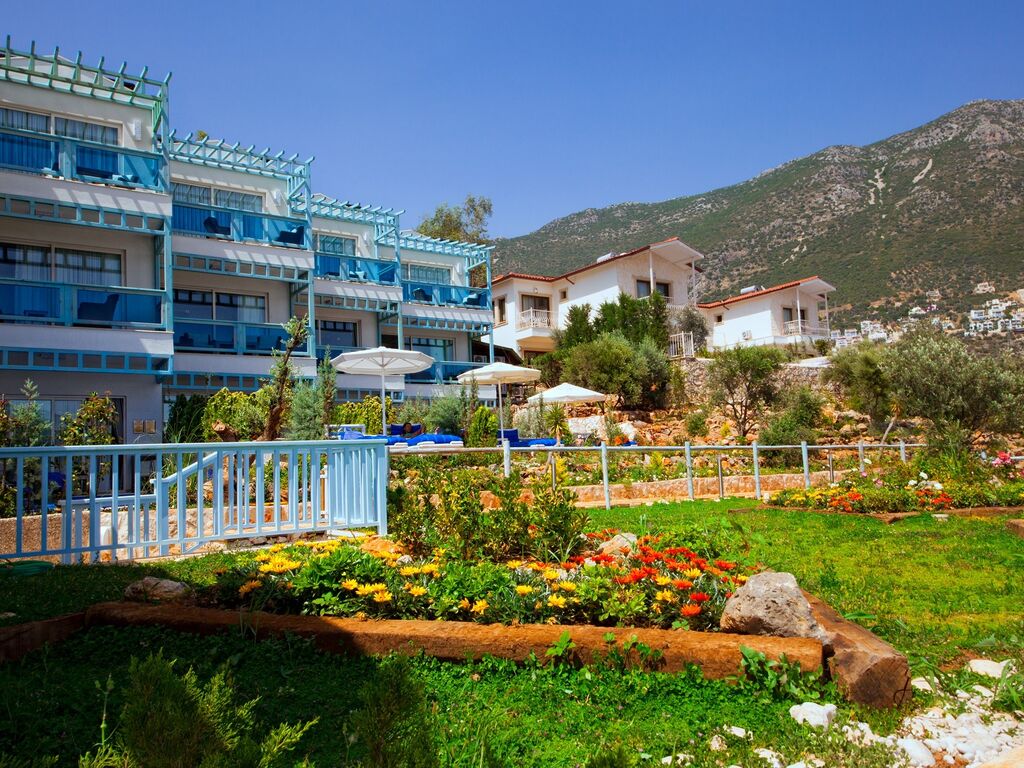 Asfiya Sea View Hotel