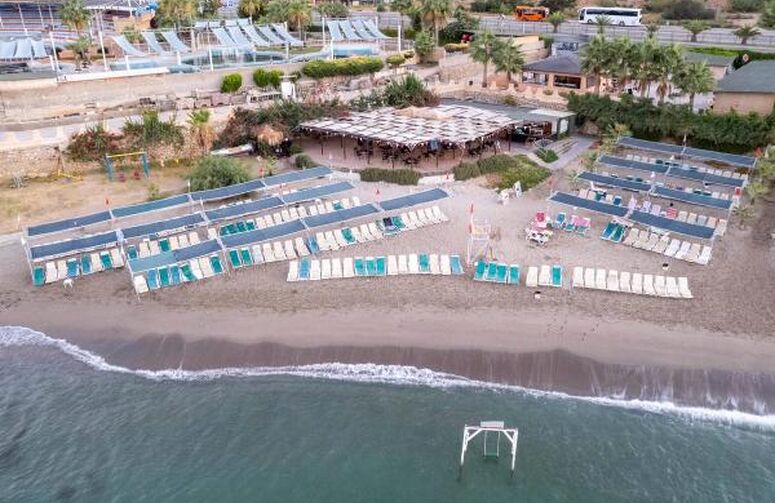 Asrın Beach Hotel