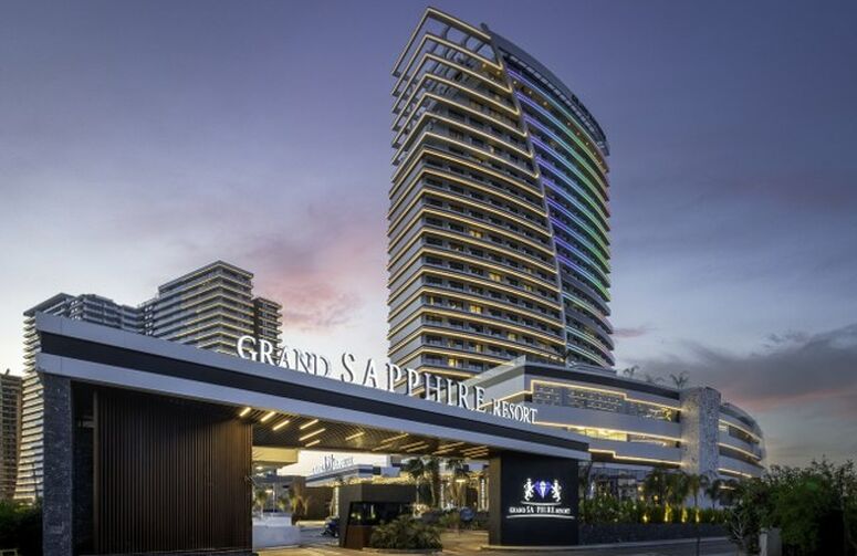 Grand Sapphire Resort Hotel