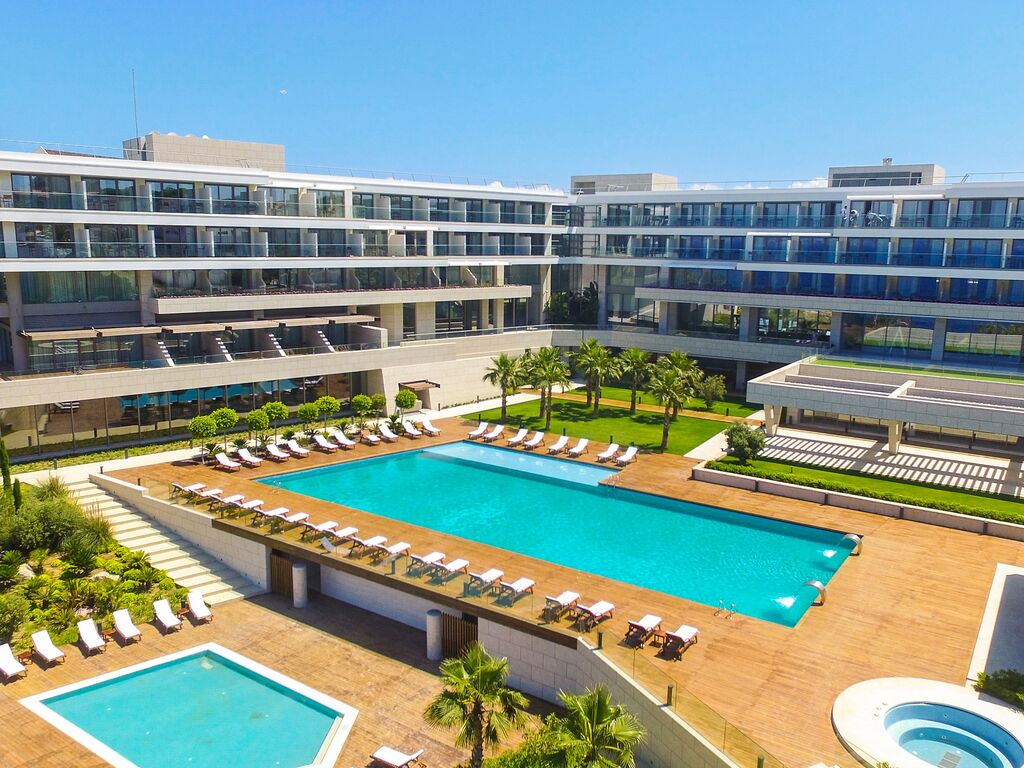 Onlive Hotel