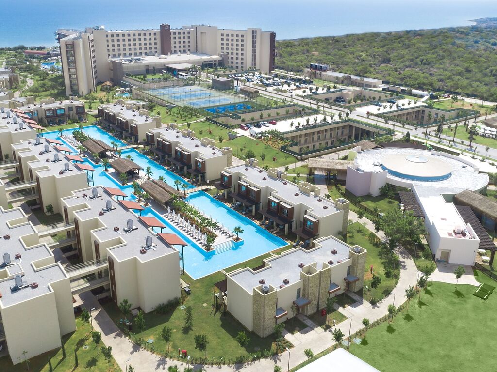 Concorde Luxury Resort & Convention & SPA