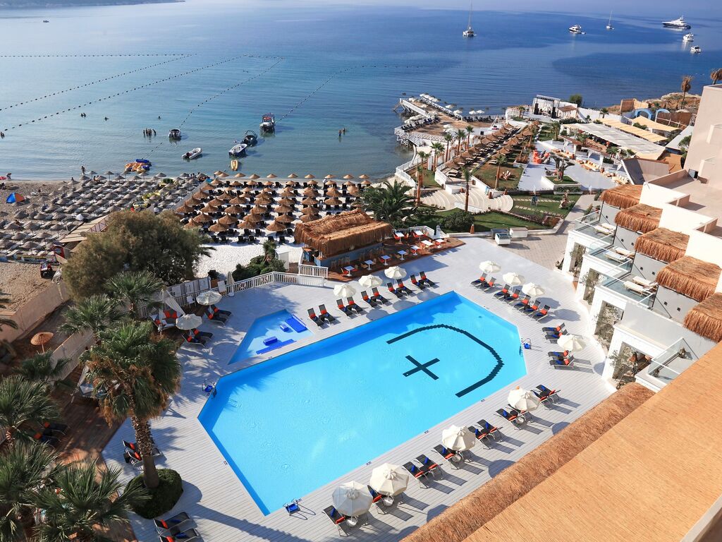 Design Plus Seya Beach Hotel