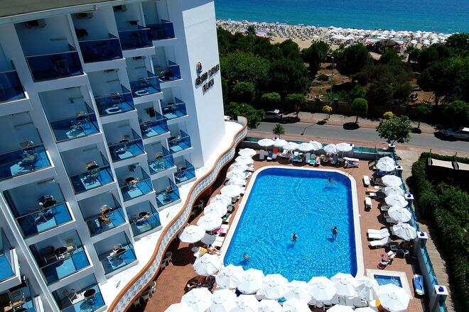 Grand Zaman Beach Hotel