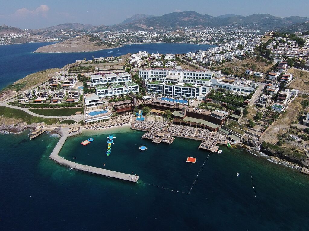 Delta Beach Resort