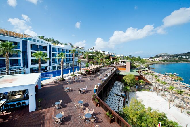 Delta Beach Resort