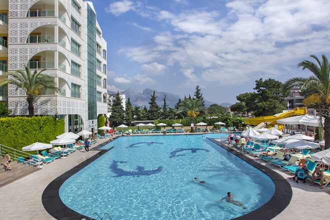 Grand Ring Hotel
