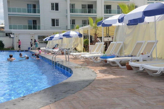 Modern Saraylar Halal Hotel