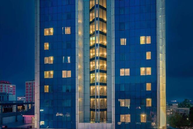 Titanic Port Hotel