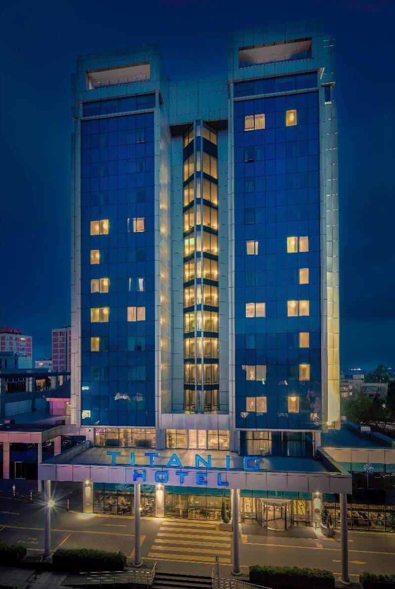 Titanic Port Hotel