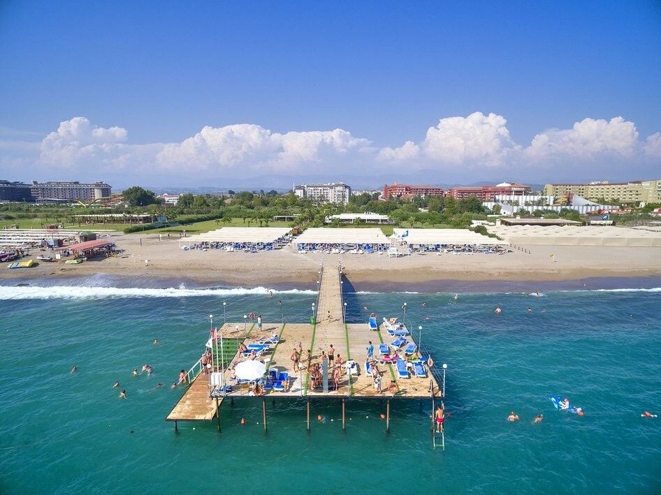 Sunis Elita Beach Resort & Spa Side