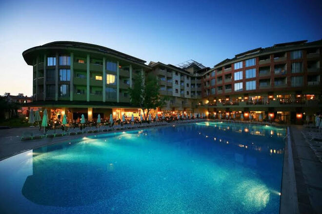 Side Star Park Hotel