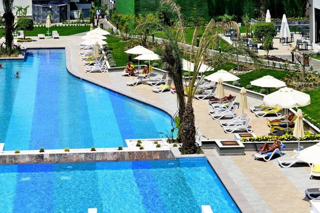 Seaden Valentine Resort & Spa