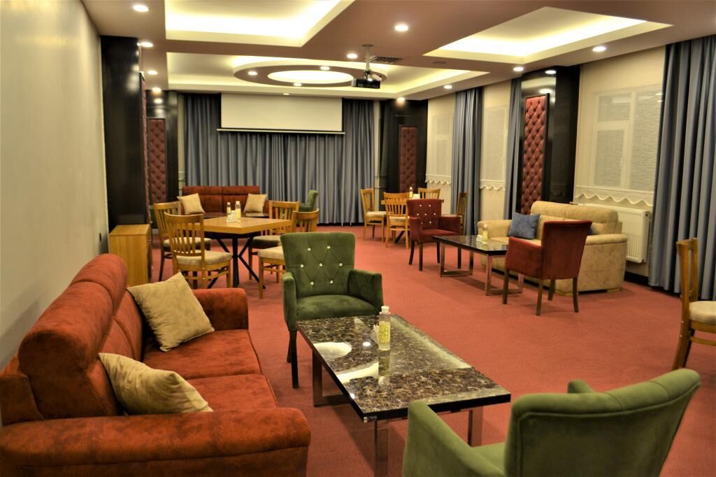 Sapran Deluxe Hotels