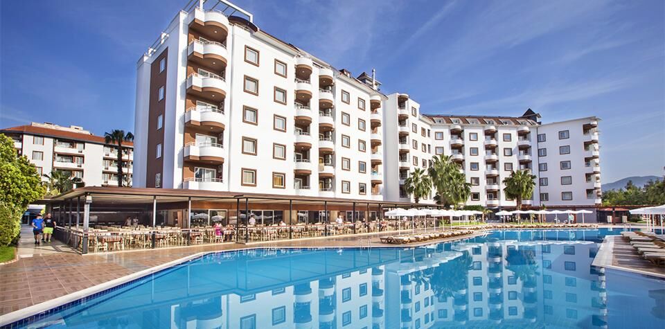 Royal Garden Beach Hotel