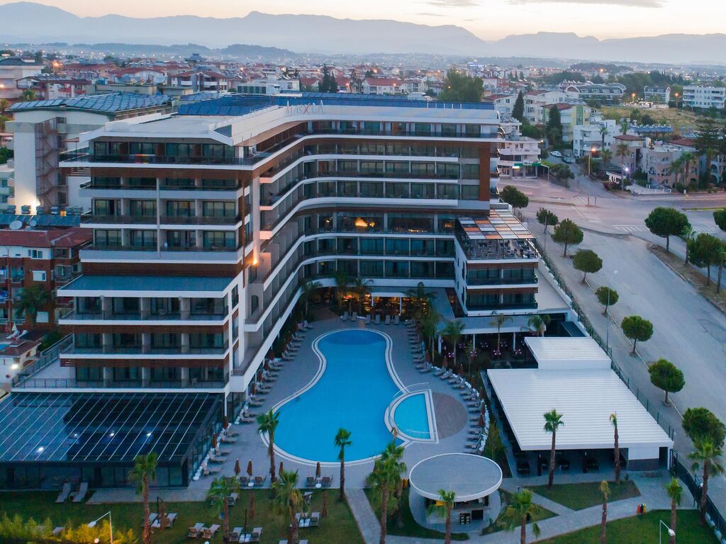 Alexia Resort & Spa