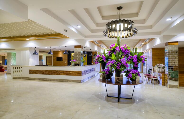 Grand Park Lara Hotel