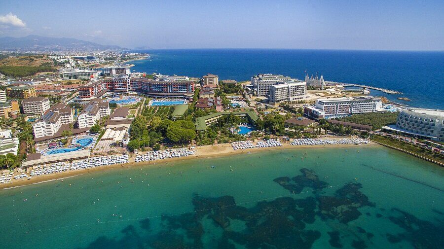 Lonicera World Hotel