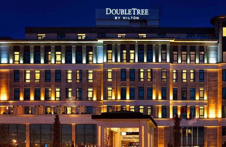 Double Tree by Hilton Van