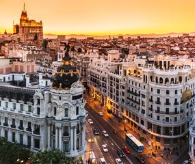 Büyük İspanya & Endülüs Turu THY İle 7 Gece Barcelona Çıkışlı