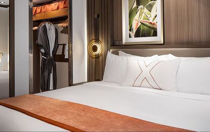 Celebrity Silhouette ile İzlanda Turu Pegasus Havayolları ile 9 Gece - 17 Temmuz