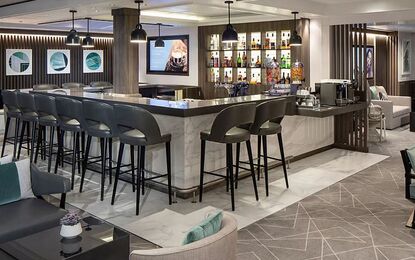 Celebrity Silhouette ile İzlanda Turu Pegasus Havayolları ile 9 Gece - 17 Temmuz