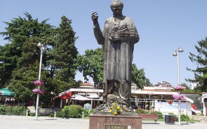 Elit Büyük Balkanlar Turu THY ile 7 Gece Kurban Bayramı Dönemi Tüm Çevre Gezileri ve Akşam Yemekleri ve Makedon Gecesi Dahil
