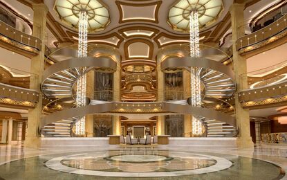 Regal Princess ile Büyük Britanya & Paris & Londra Gemi Turu - THY ile 13 Gece - Kurban Bayramı Dönemi