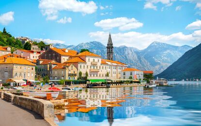 İzmir Çıkışlı Balkan Turu Sun Express Hava Yolları ile 7 Gece