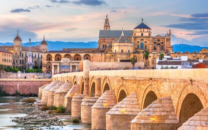 Comfort İspanya - Endülüs Turu Pegasus HY ile 7 Gece - Ekstra Turlar Dahil (BCN - MAD)