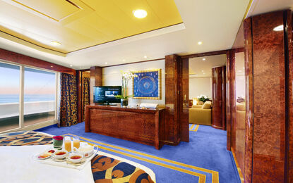 MSC Fantasia ile Kanallar Şehri Venedik - İtalya & Yunanistan Turu THY ile 6 Gece