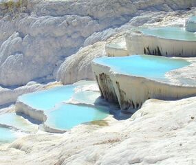 Salda Gölü Pamukkale Alaçatı Turu Otobüs ile 1 Gece 1 Mayıs Özel