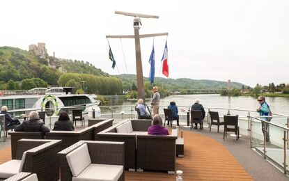 Nehir Gemisi Jane Austen ile Ren Nehri'nde Noel Pazarları Gemi Turu THY ile 4 Gece Tüm Turlar Dahil  (CGN-ZRH)