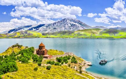 Turistik Doğu Ekspresi ile Elit Doğu Anadolu Turu 1 Gece Tren 3 Gece Otel Konaklaması Tren ile Gider Uçak ile Döner THY 14 Şubat Sevgililer Günü Özel
