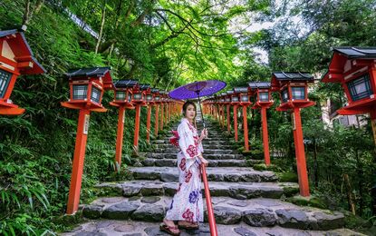 Kore ve Japonya Turu Emirates Havayolları ile 9 Gece - Tüm Turlar Dahil