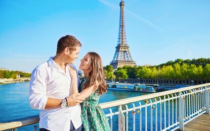 İzmir'den Direkt Sefer ile Paris & Disneyland Turu Rotası Sunexpress ile 3 Gece
