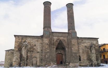 İkonik Erzurum Kars ve Gürcistan Turu Tiflis Batum Gori Borjomi Ayder 4 Gece Konaklamalı Uçaklı İstanbul Çıkışlı Erzurum Başlar