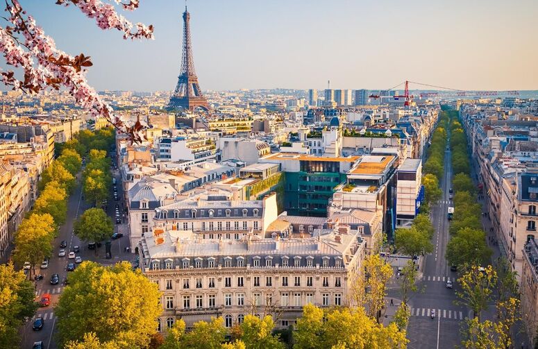 Paris - Disneyland Eğlence Rotası Turu THY ile 4 Gece - Sömestr Dönemi
