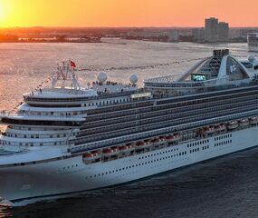 Caribbean Princess ile İngiltere - İzlanda - İrlanda - Greenland Gemi Turu - THY ile 16 Gece