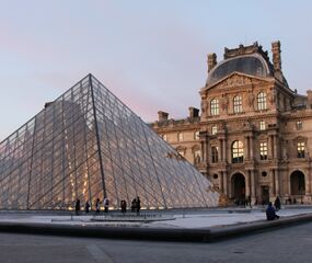 Muhafazakar Benelux ve Paris Turu THY ile 6 Gece - Köln Gidiş Dönüş