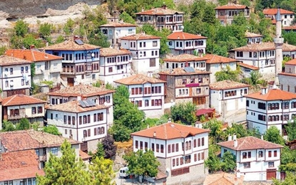 29 Ekim Yedigöller Kurşunlu Kastamonu Safranbolu Turu Otobüs ile 2 Gece 3 Gün