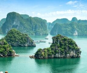 Elegant Vietnam Kamboçya Turu Emirates HY ile 8 Gece Ekstra Turlar Dahil