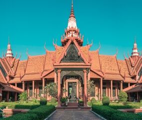 Elegant Vietnam Kamboçya Turu Emirates HY ile 8 Gece Ekstra Turlar Dahil