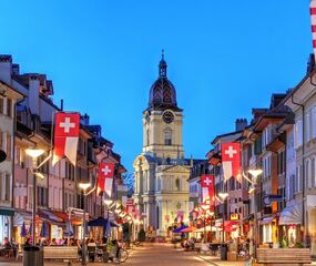 Premium Alpler’de 5 Ülke Rotası Turu  THY ile 7 Gece (Basel - Zürih) Tüm Turlar Dahil