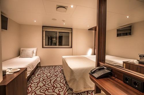 4* Swiss Crystal