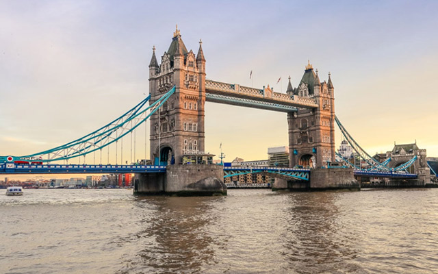 Tower Bridge